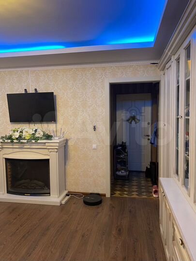 4-к. квартира, 82 м², 5/10 эт.