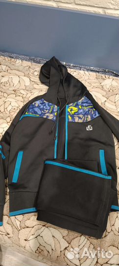 Спортивный костюм для мальчика 152