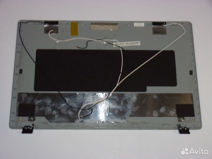 Крышка матрицы новая Acer V3-572