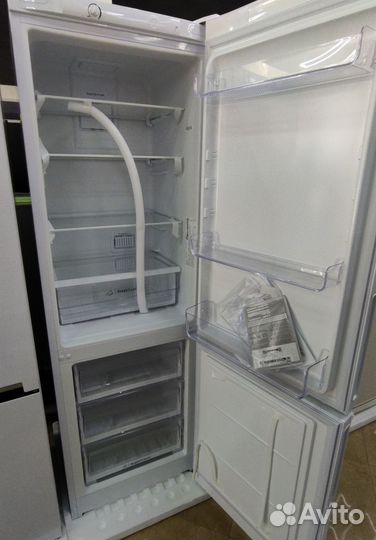 Холодильник indesit ITR 4180W белый