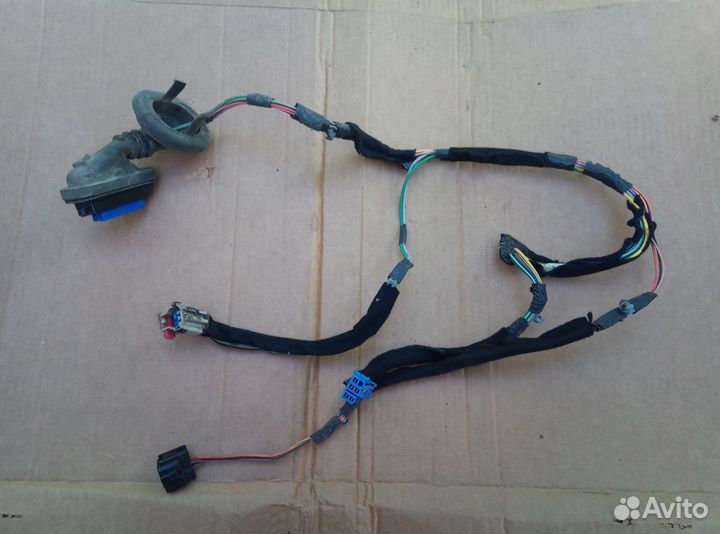 Проводка двери задняя правая Додж Стратус