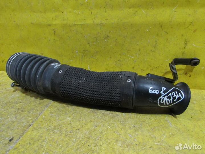Воздушный патрубок Toyota RAV-4 00-06 г 96734