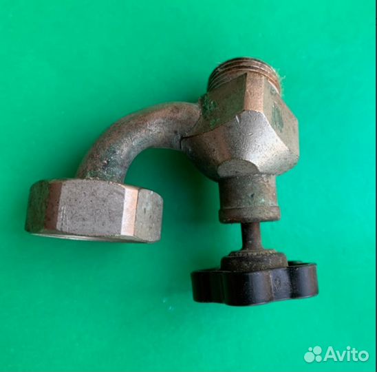 Кран водяной запорный газ. колонки Bosch WR-10,13