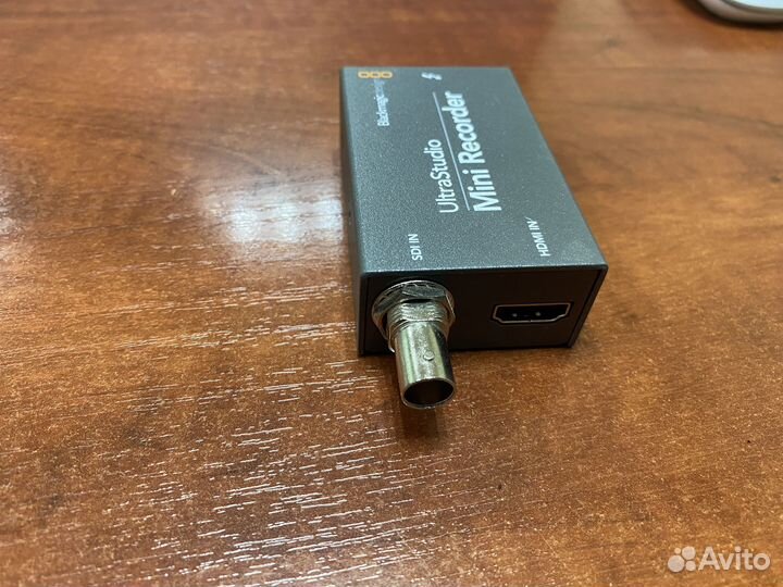 Видеорекордер Blackmagic Ultra Studio Mini