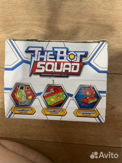 Игрушка робот