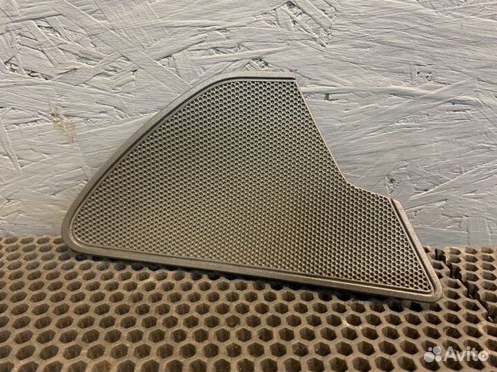 Крышка динамика передняя правая Audi A6 C7 cdnb