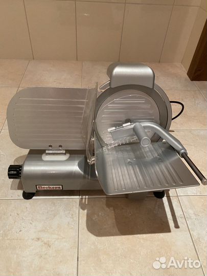Слайсер Beckrers Es 220