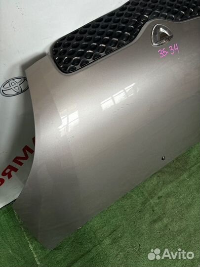 Капот Toyota Vitz NCP10