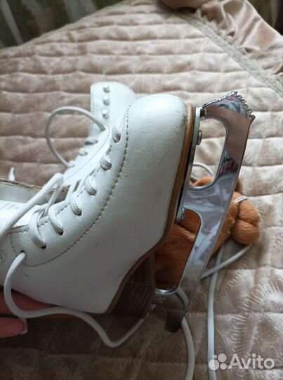 Коньки bauer