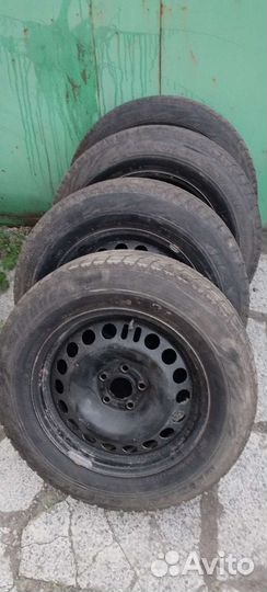 Bridgestone Blizzak Revo GZ 205/65 R16