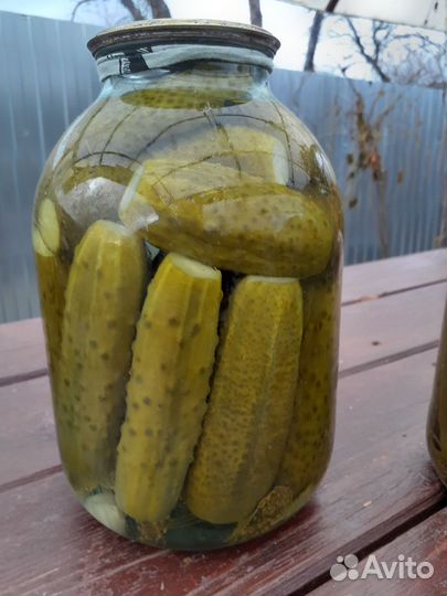 Огурцы маринованные
