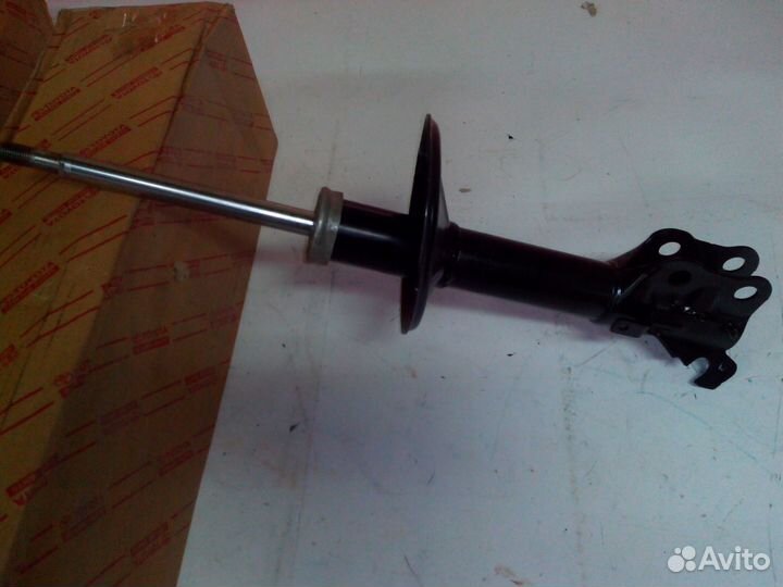 Амортизатор Corolla Tersel Corsa 48520-19475