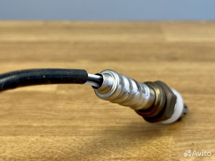 Кислородный датчик лямбда зонд Ford 1094175