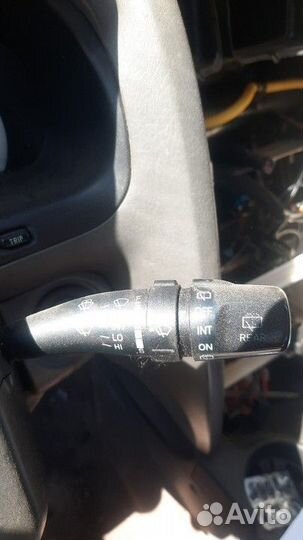 Переключатель стеклоочистителя Hyundai Santa Fe