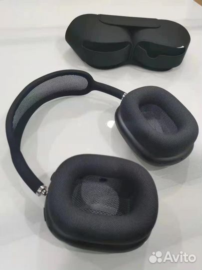 AirPods Max with Smart Case Space Gray with Black