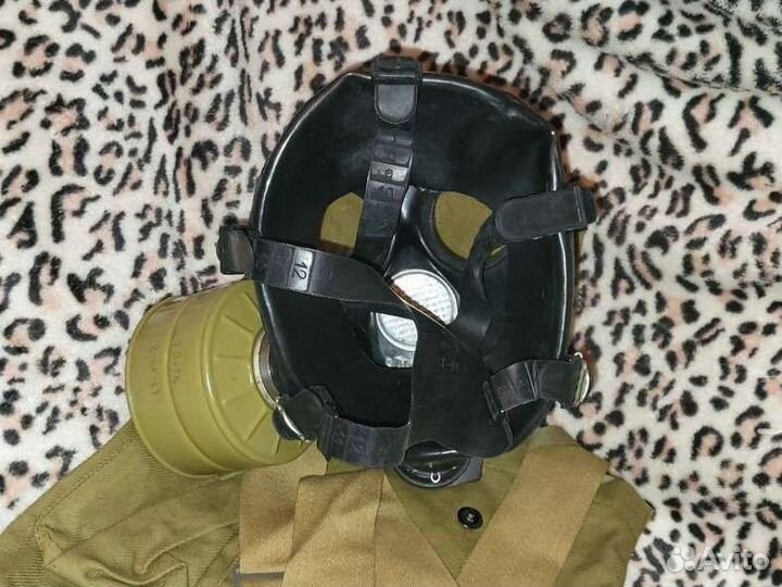 Противогаз гп-7