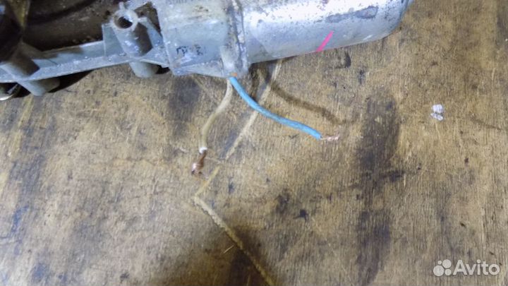 Стеклоподъемник передний правый электро Ваз 2110