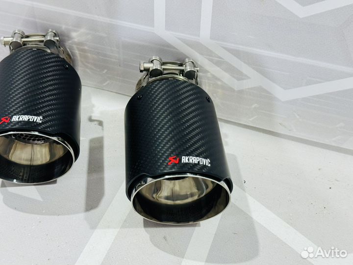 Насадка akrapovic одиночная, хром, матовый карбон