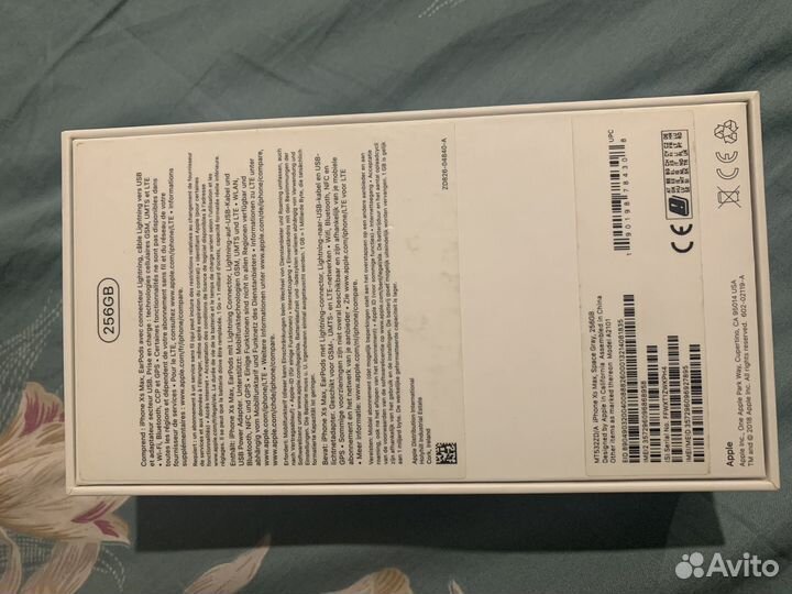 Коробка от iPhone xs max 256GB