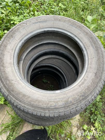 Yokohama Advan A13C 215/65 R16 26F