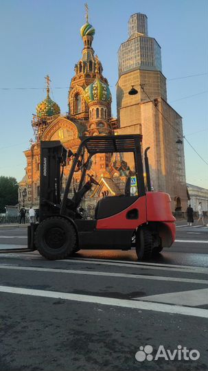 Аренда вилочного погрузчика г/п-2,5 с оператором