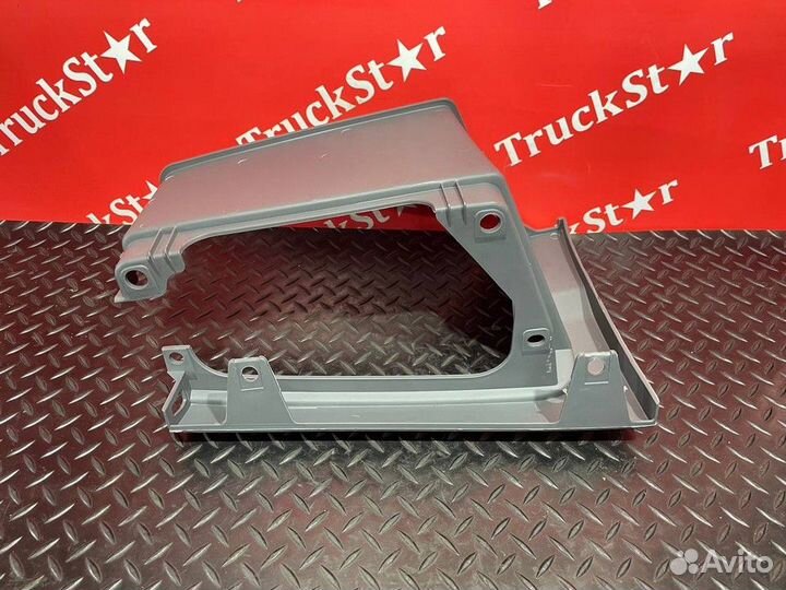 Корпус подножки правой Volvo FH