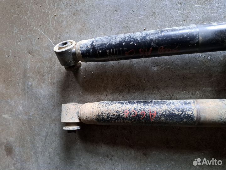 Амортизатор задний Audi A6 C6