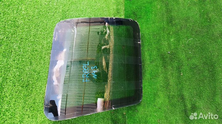 Стекло собачника пара Land Rover Freelander KV6