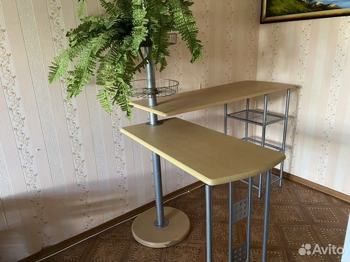 Стол угловой