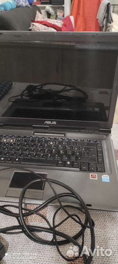 Ноутбук asus