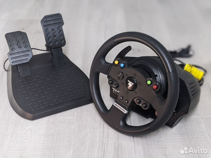 Игровой руль Thrustmaster тмх Force Feedback