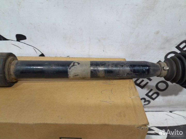 Шрус передний правый Toyota Yaris