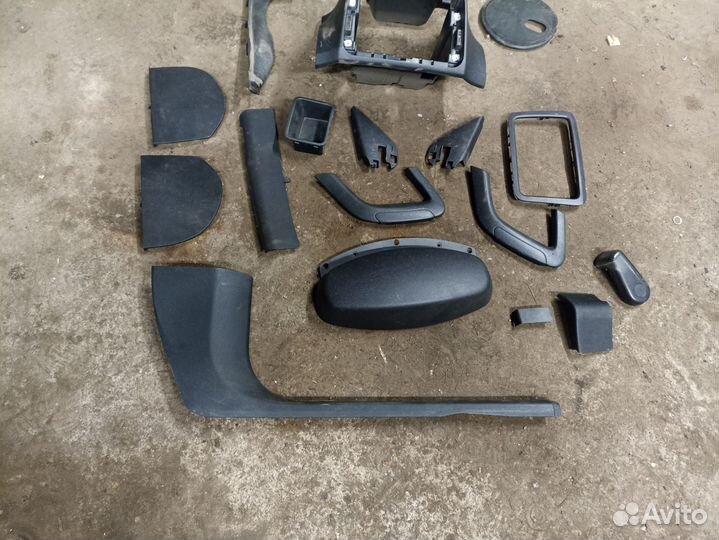 Пластик салона для Шкода Фабия 2