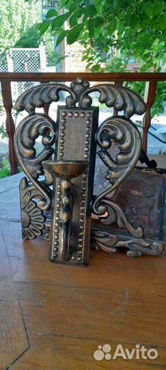 Подсвечник