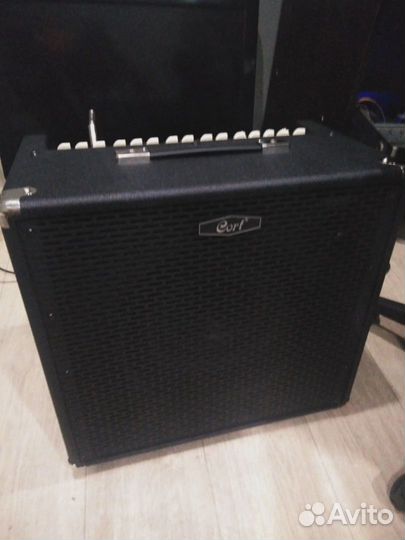 Cort mix5 EU комбо-усилитель
