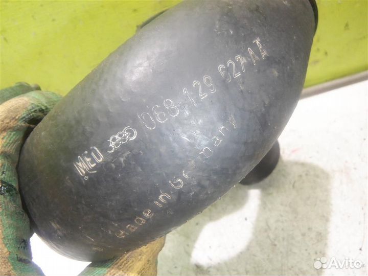 Патрубок интеркулера Ауди 80 90 Б3