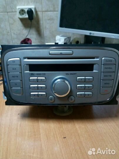 Штатная магнитола на форд мондео