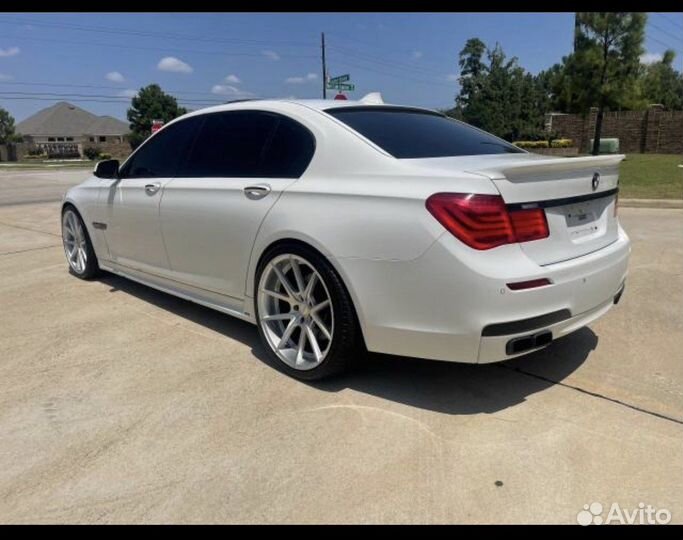 Разбор bmw 750 2010