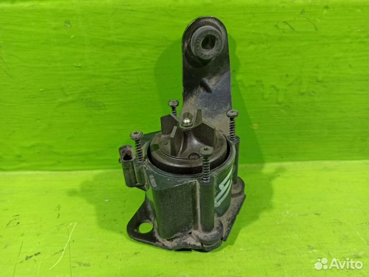 Дополнительная помпа Bmw 7 F01/02 N63B44A 2010