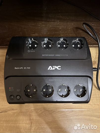 Ибп APC Back-UPS ES 700