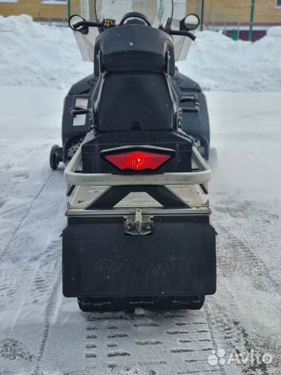 Продам снегоход BRP Ski-Doo Expedition 600 SDI