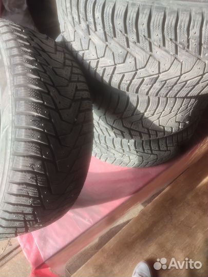 Hankook Winter I'Pike RS2 W429 215/50 R17