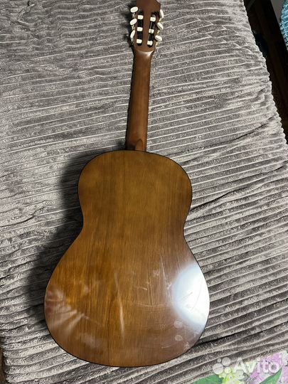 Классическая гитара yamaha c40