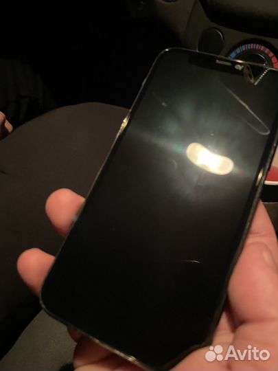Телефон iPhone 11 про