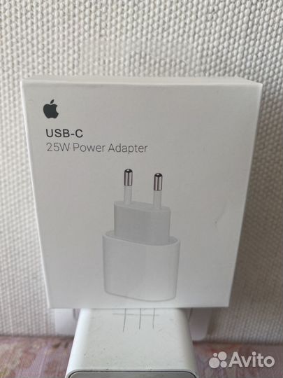 Быстрая зарядка для iPhone 25W