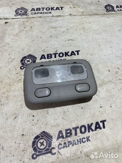 Плафон освещения салона Nissan Primera P11