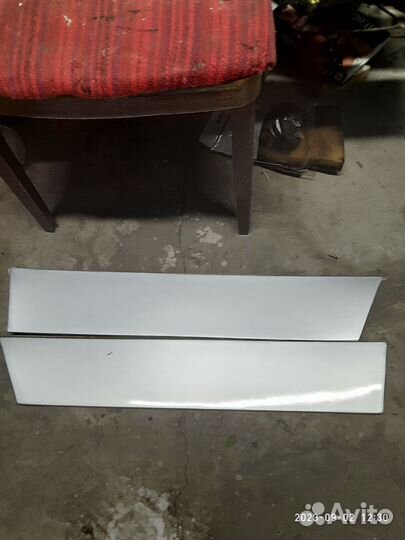 Накладки на двери ваз 2110 2111 2112.На низ