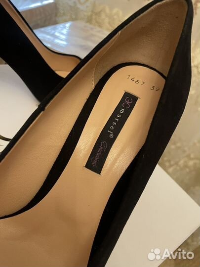 Туфли женские 39 размер черные новые