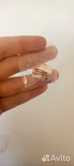 Золотые серьги 585 пробы