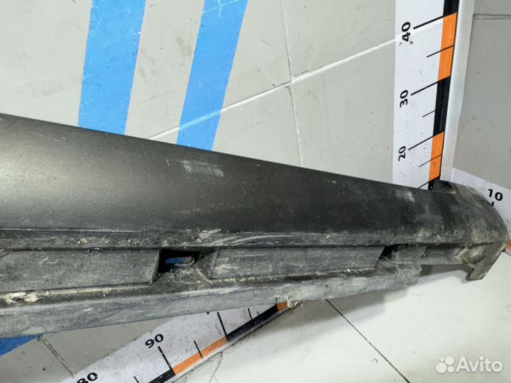 Накладка на правый порог Volkswagen Passat B7